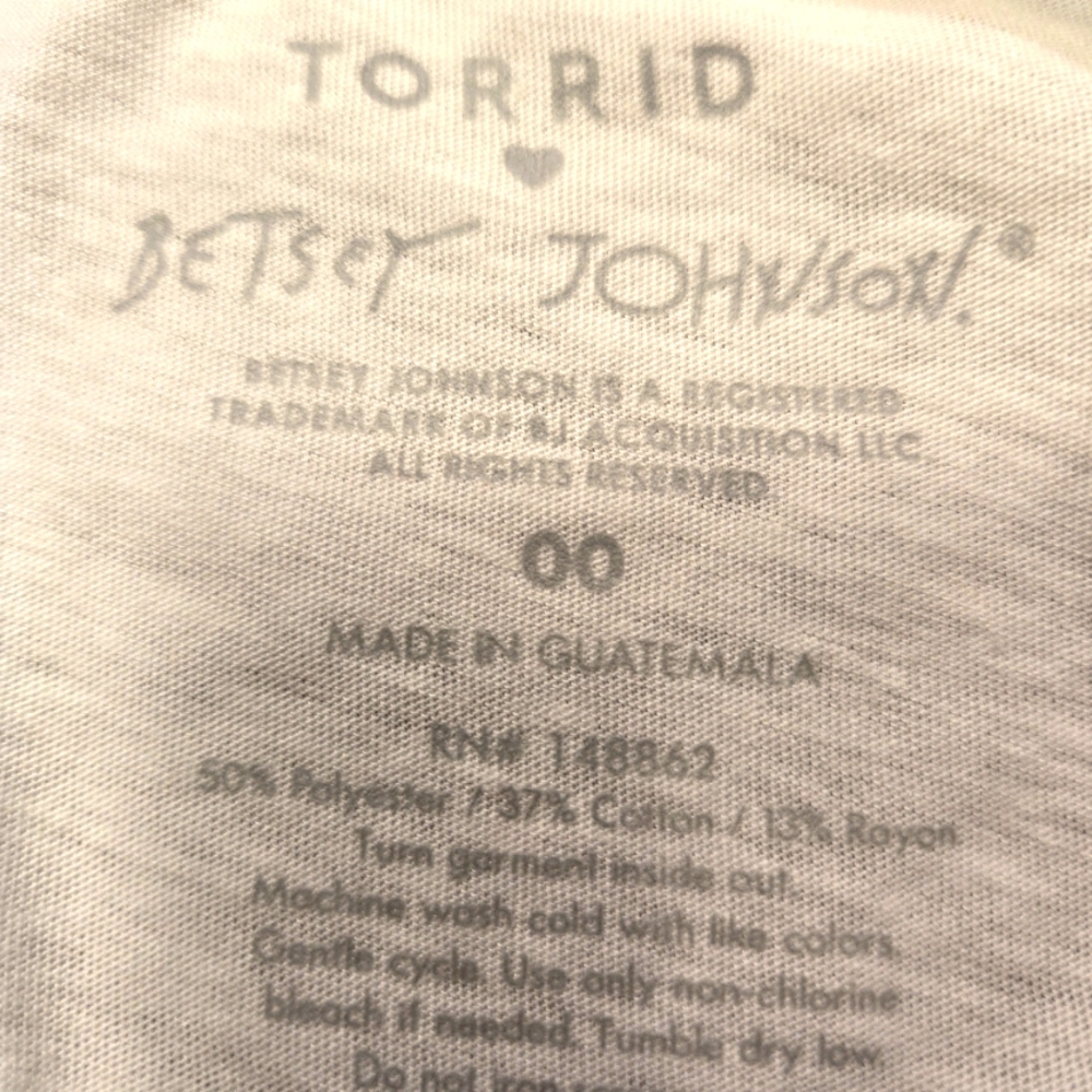 Torrid X Betsey Johnson Tee "I'm S❤️ B❤️red" 00/10 - Picture 4 of 8